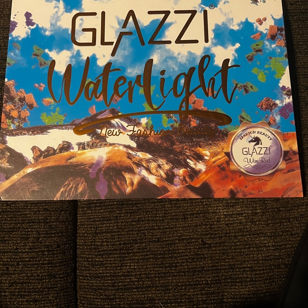 Waterlight Eyeshadow Palette - Blue/Multicolor